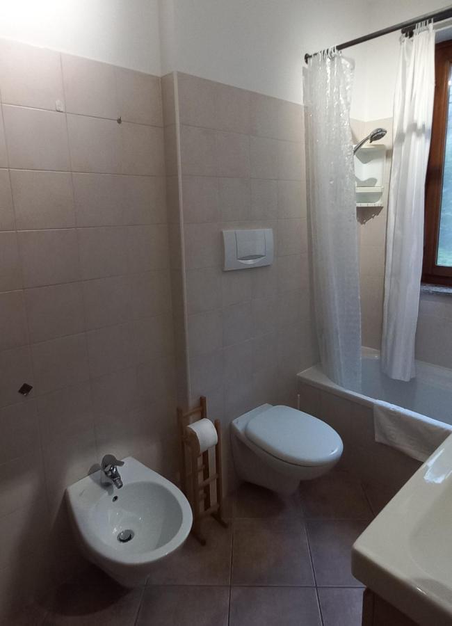 Piccolo E Confortevole Tra Trento E Riva Del Garda Villa Lagarina Exterior photo